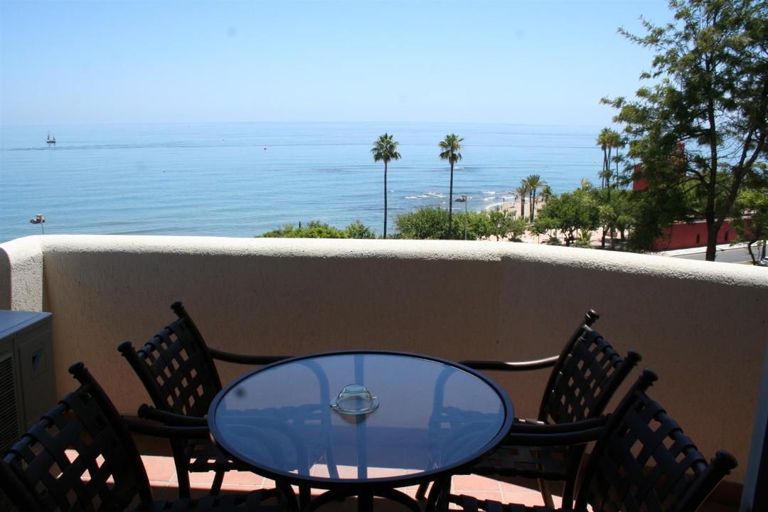 Benalbeach Sea Front Беналмадена Екстериор снимка